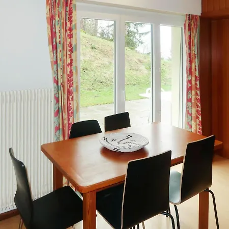 Les Girolles Apartment